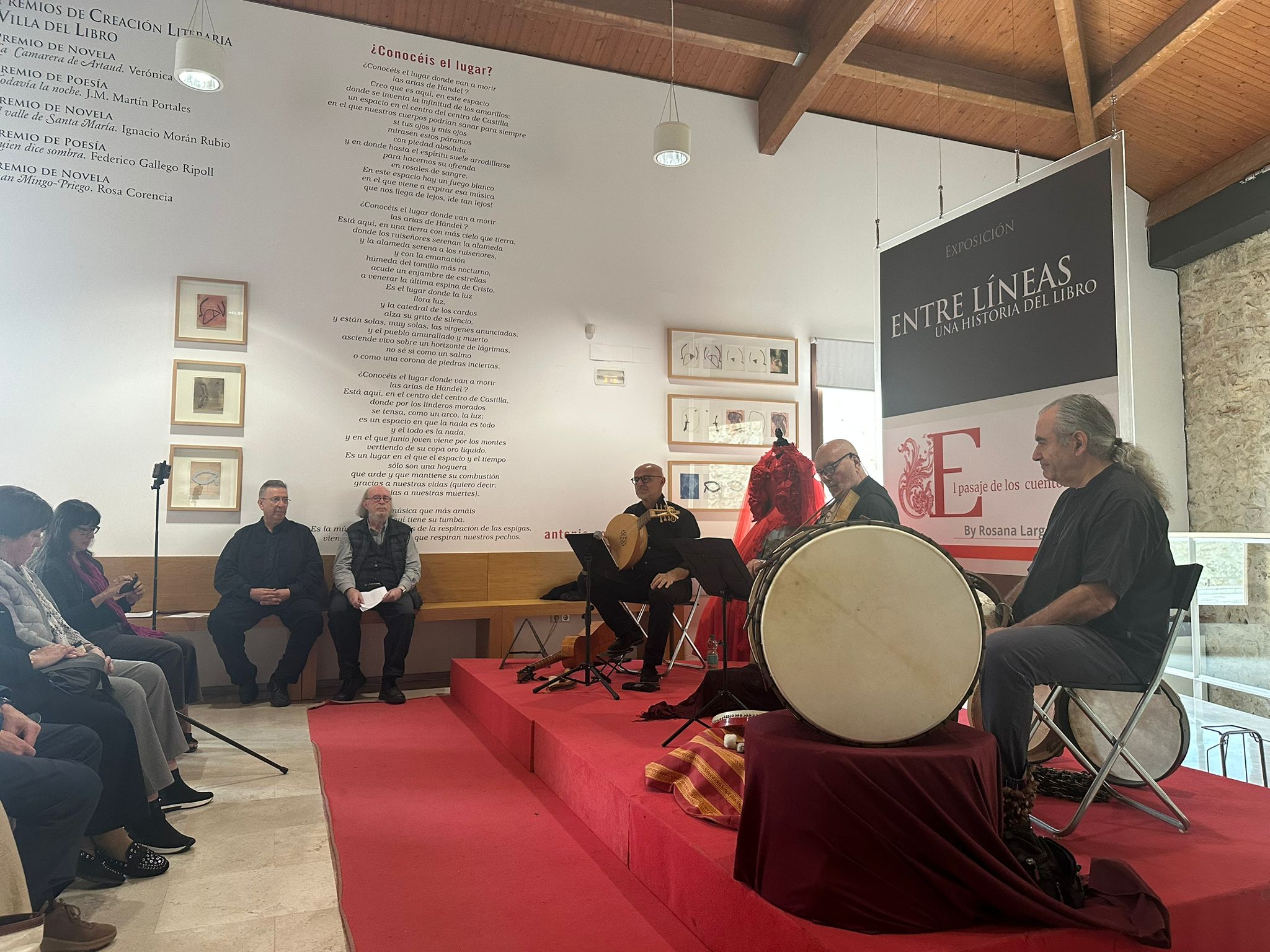 Urueña rinde homenaje al libro y a la cultura en un ambiente festivo
