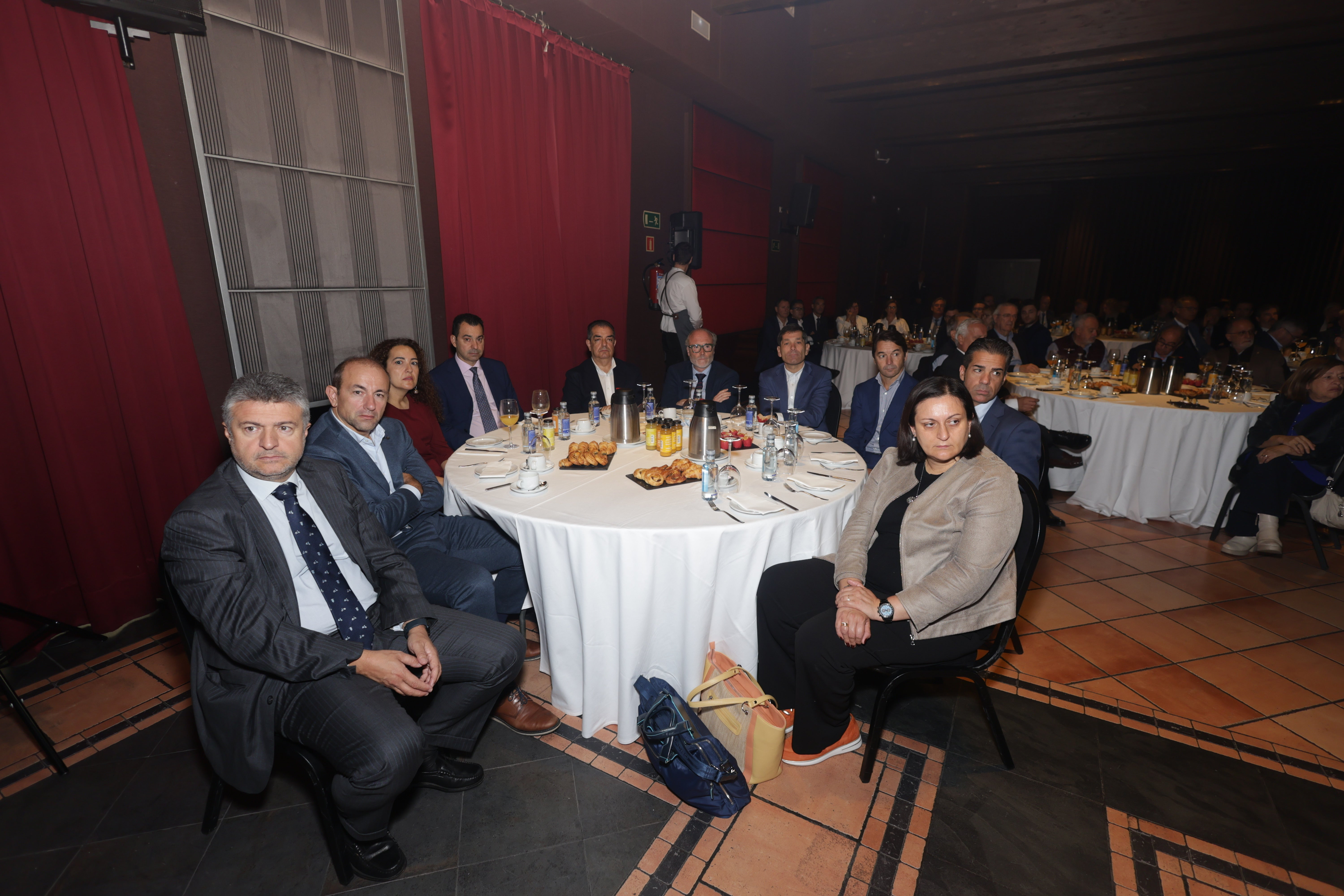 Asistentes al foro &#039;Empresas en expansión. Competir en nuevos mercados’