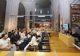Un momento del acto de Hispania Nostra en el Archivo Municipal.