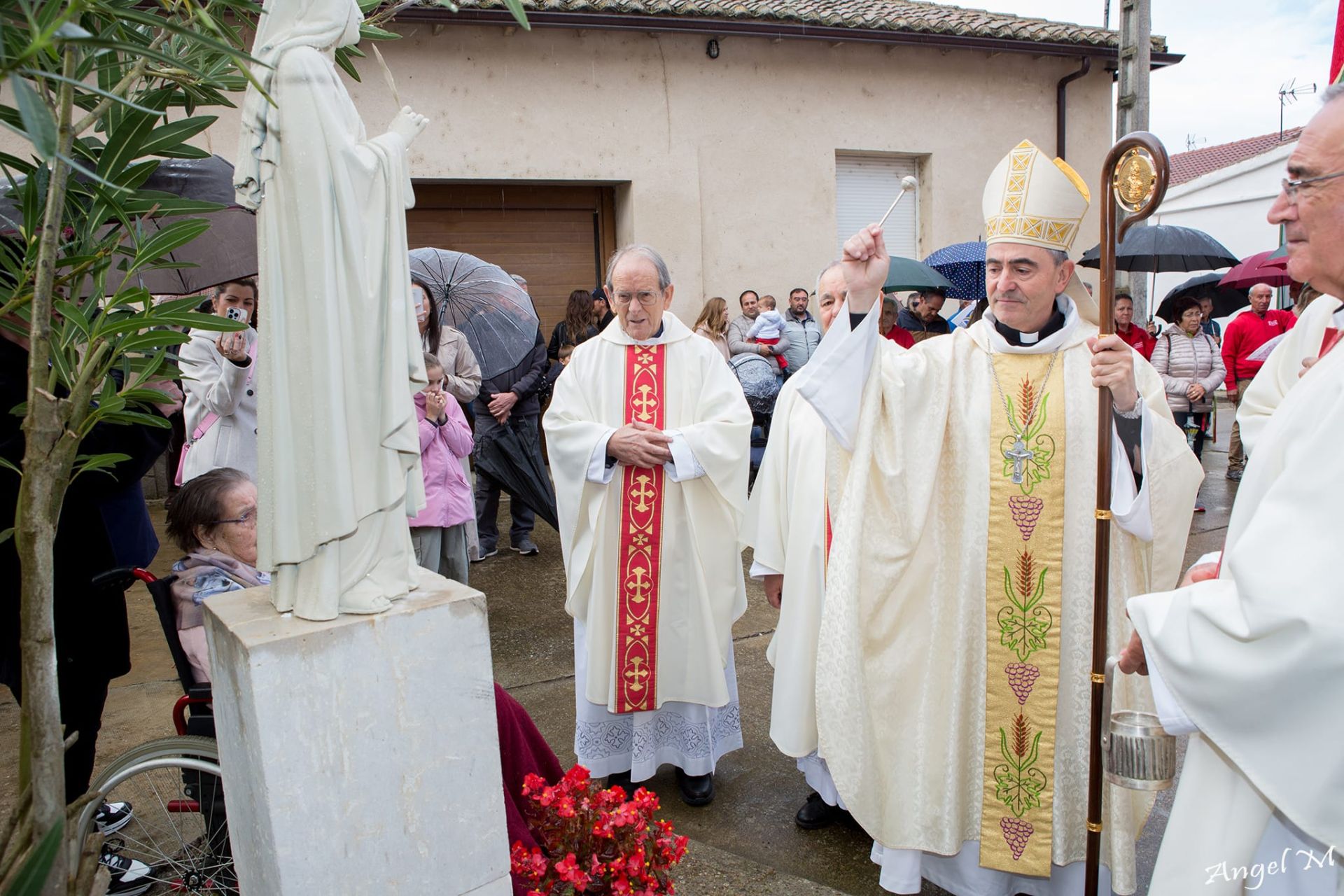 Lobera conmemora el centenario de la devoción a Santa Teresa de Jesús