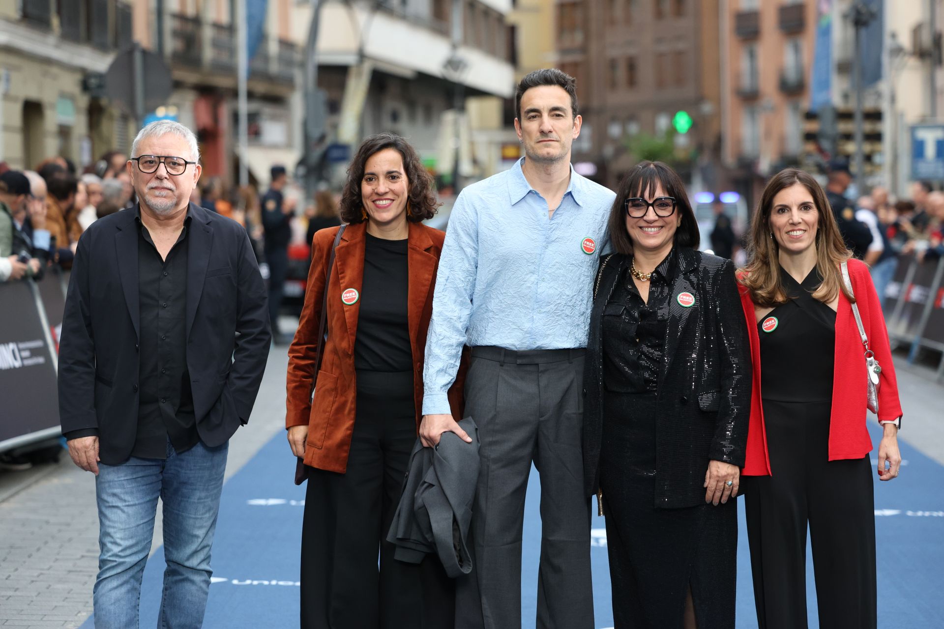 De izquierda a derecha: Jordi Frades, productor, la actriz Bruna Cusí, el actor Miki Esparbé, la directora Judith Colell y la actriz María Rodríguez Soto, de la película 'Frontera'.