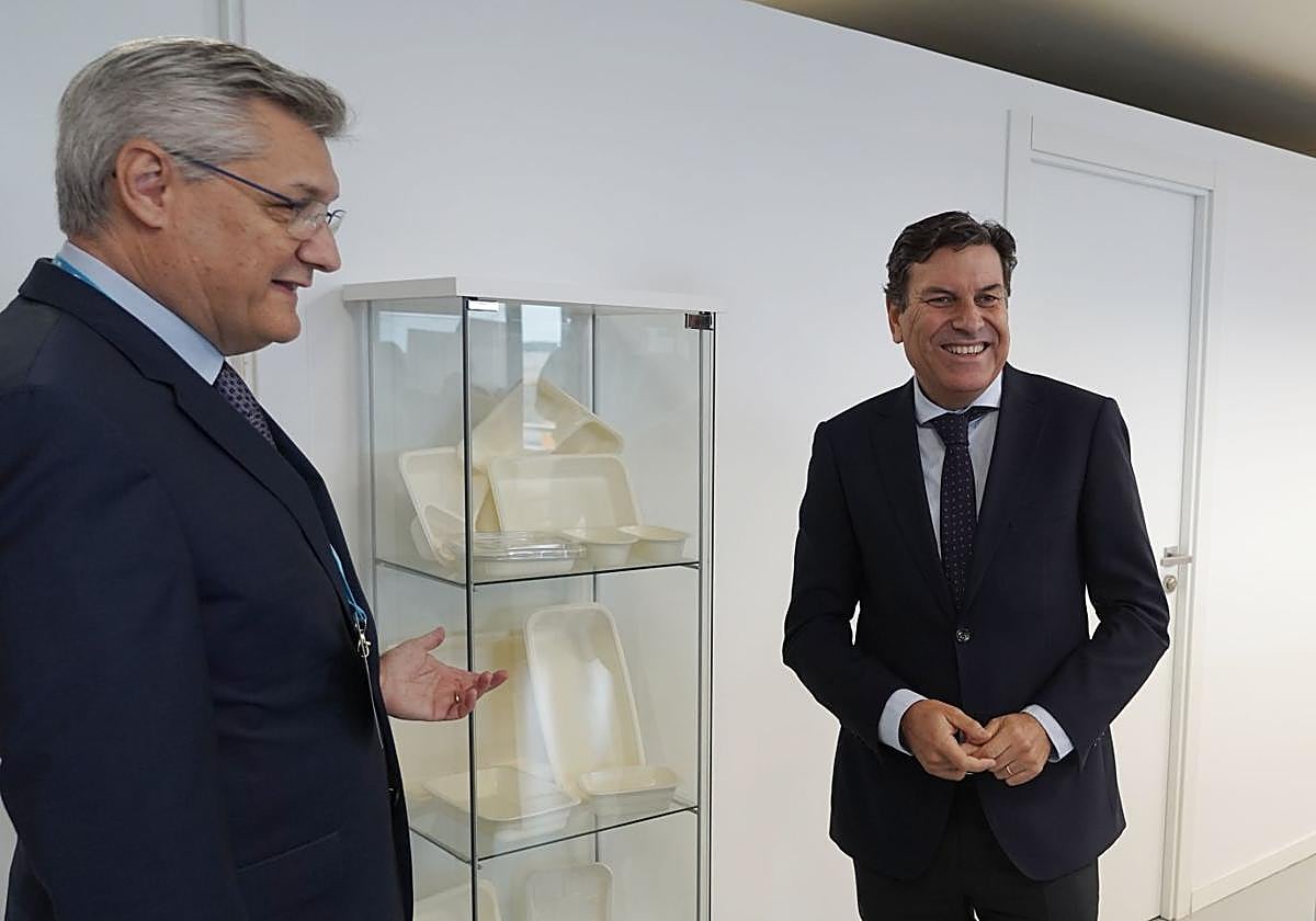 Inauguración de las nuevas instalaciones de PackBenefit en Valladolid, este viernes.