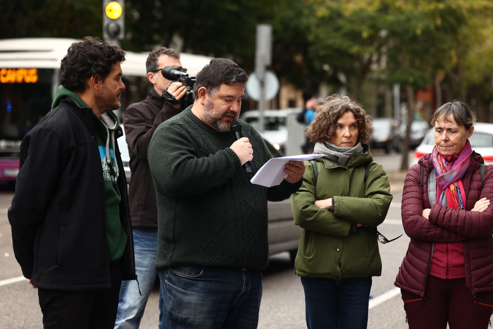 Palencia protesta por la gestión de los incendios forestales