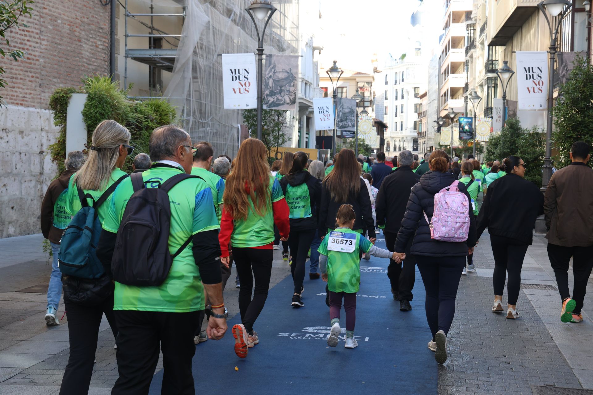 Las imágenes de la Marcha contra el Cáncer 2025