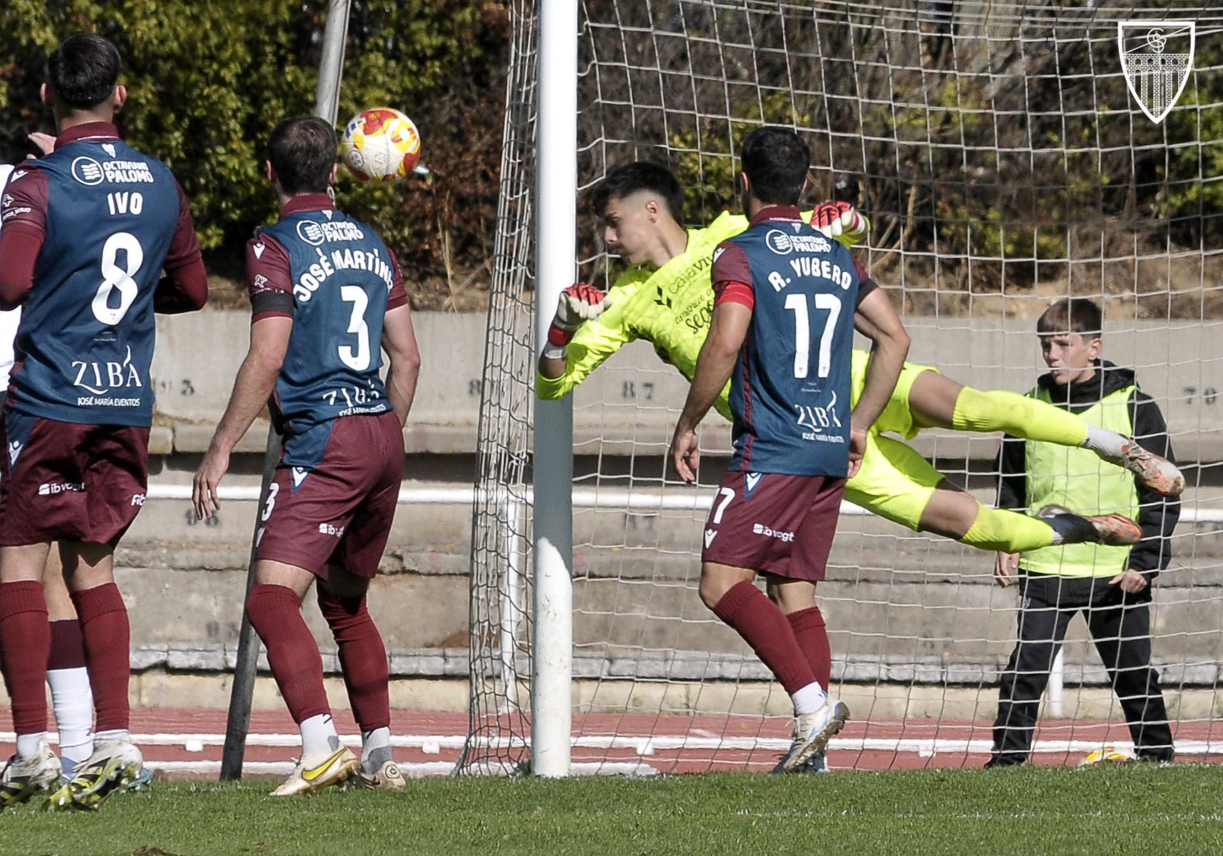 Fotos de la victoria de la Segoviana en Salamanca