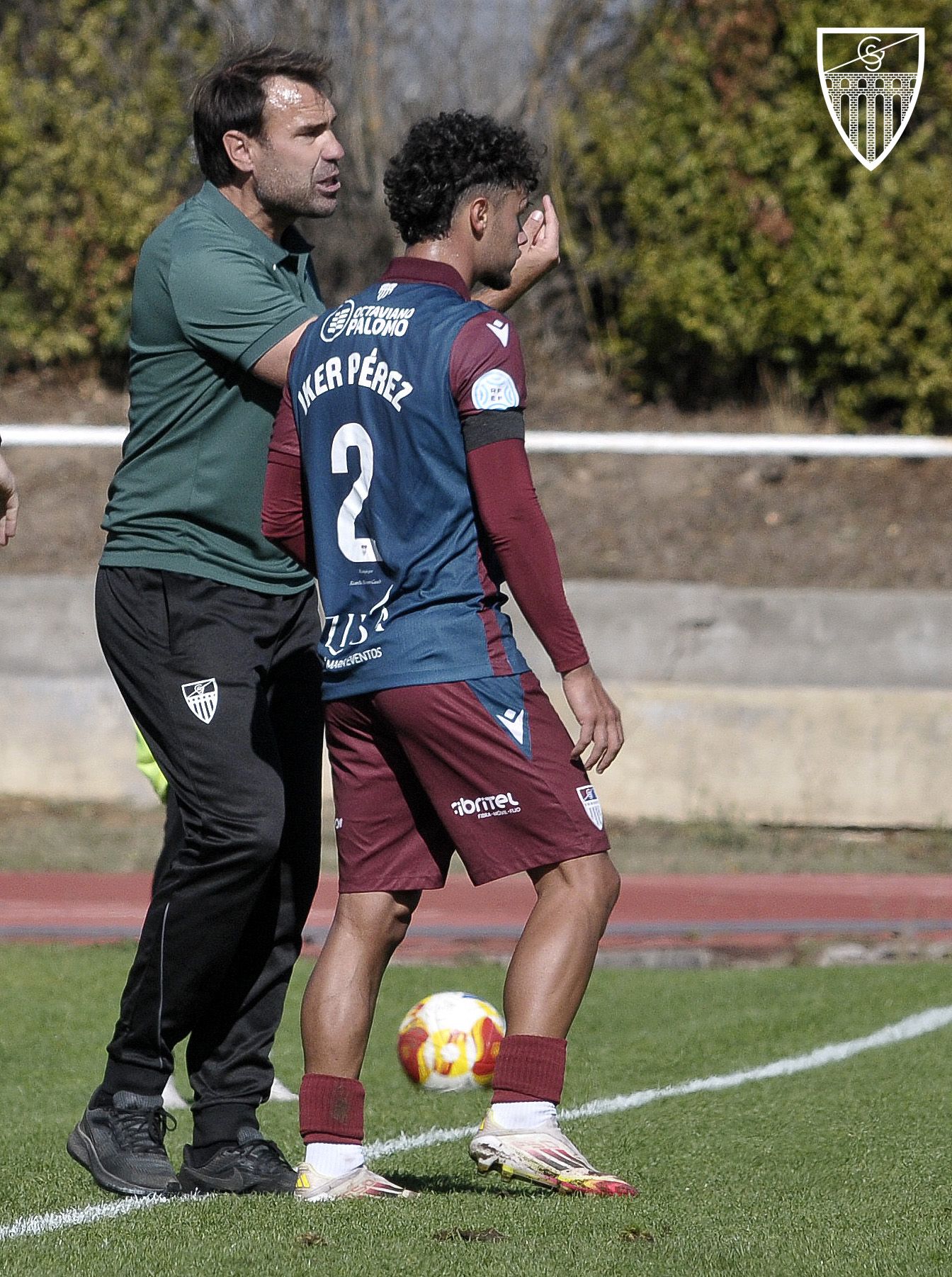 Fotos de la victoria de la Segoviana en Salamanca