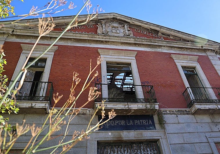 El mejor edificio militar de España