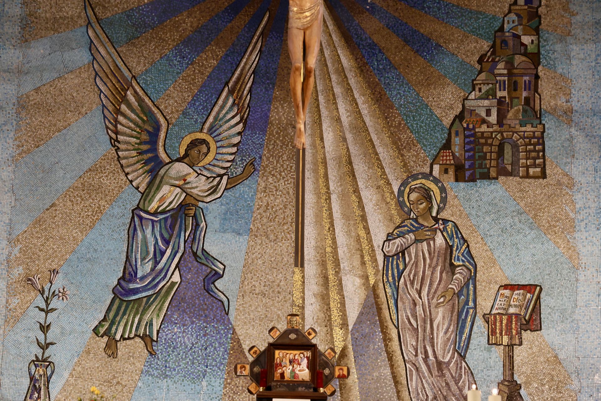 Reapertura de la iglesia de las Hermanas Dominicas de la Anunciata después de la restauración