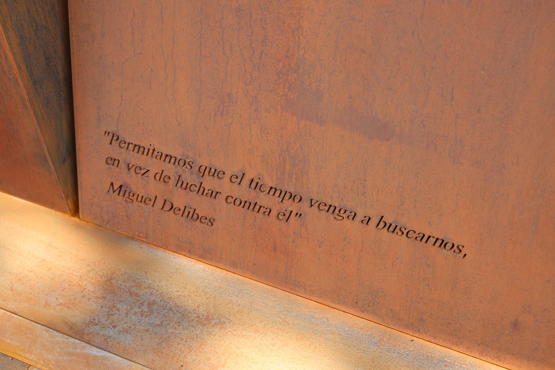 En imágenes la ampliación y reforma del tanatorio de las Contiendas