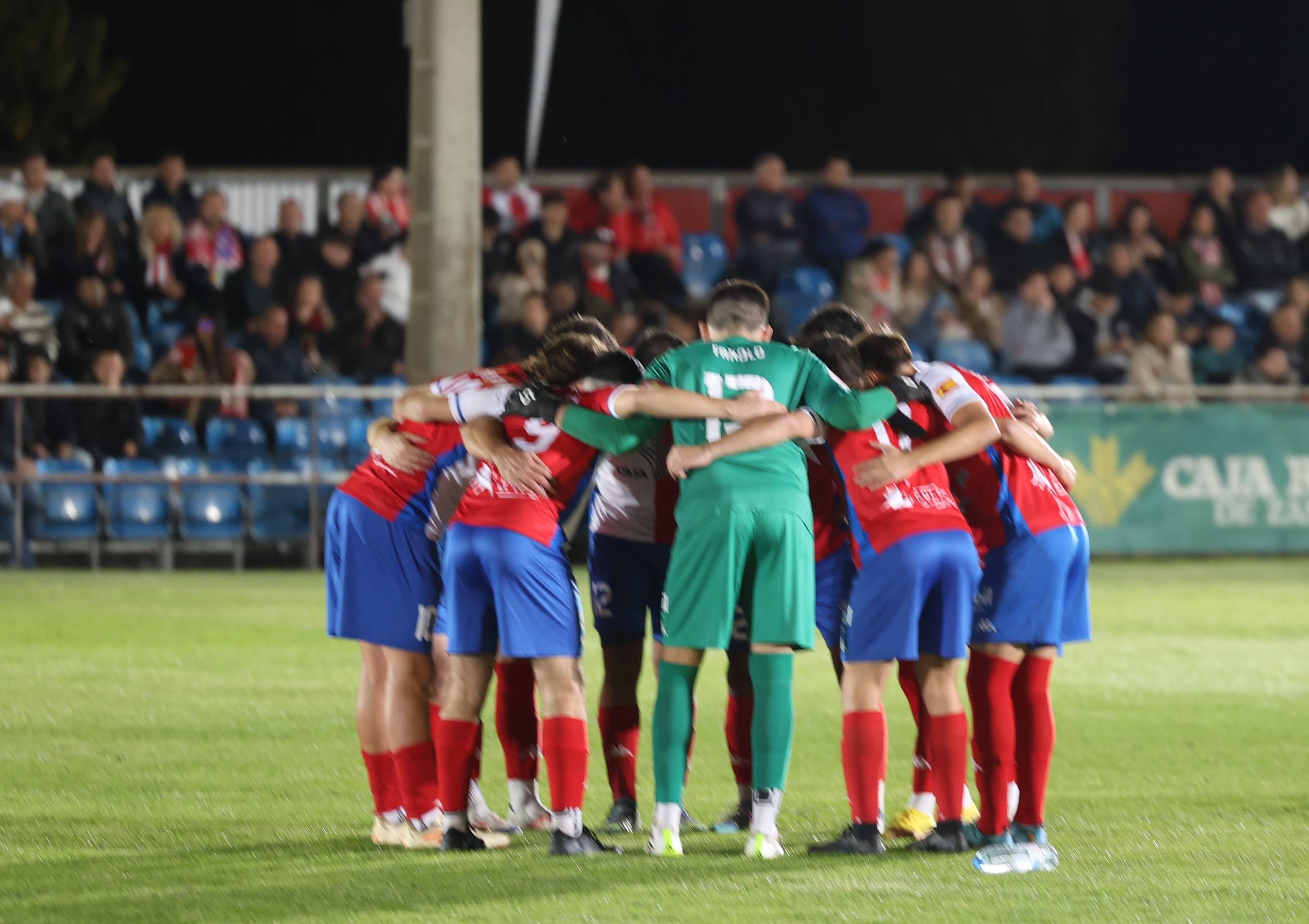 Las imágenes de la derrota del Atlético Tordesillas ante el Burgos CF