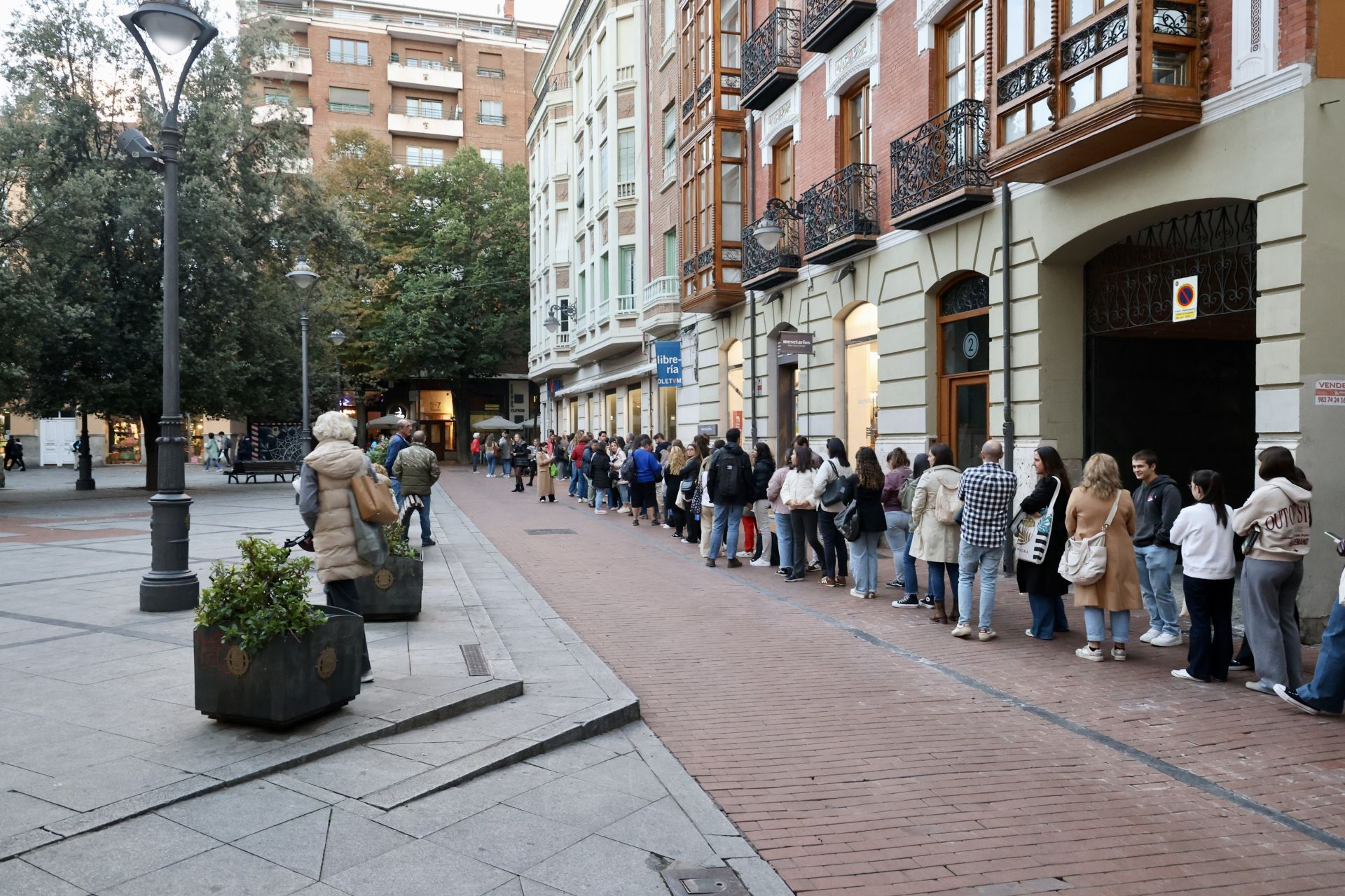Firma de libros de Javier Castillo en Valladolid