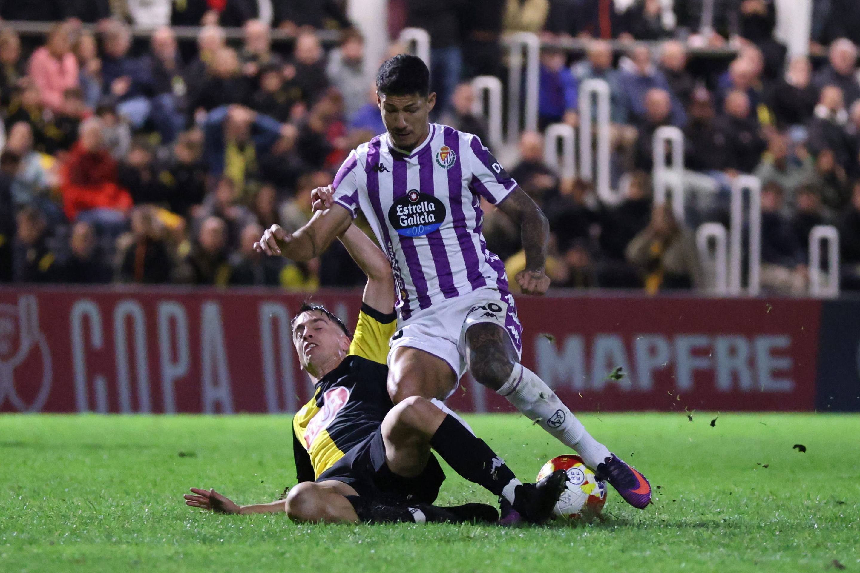 Las imágenes de la bochornosa eliminación del Real Valladolid