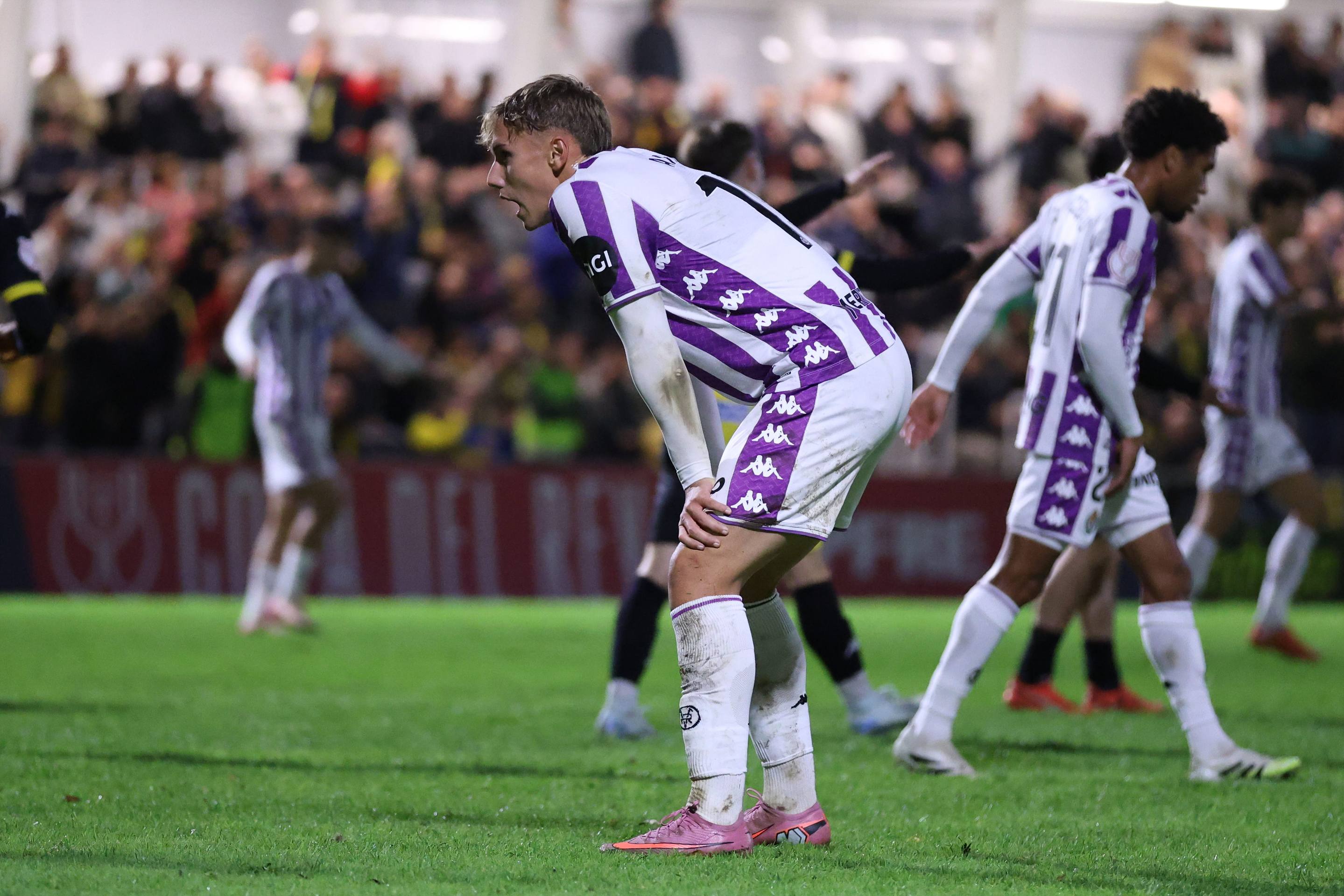 Las imágenes de la bochornosa eliminación del Real Valladolid