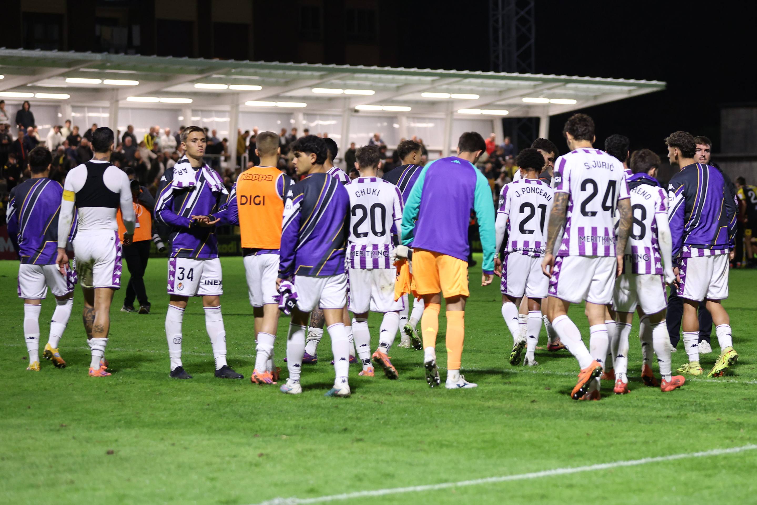 Las imágenes de la bochornosa eliminación del Real Valladolid