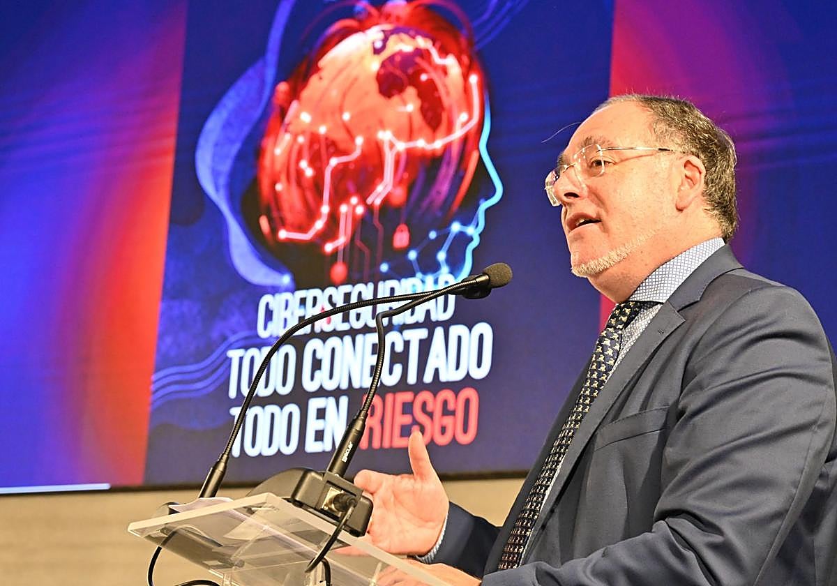 Julio César Miguel, durante su intervención.