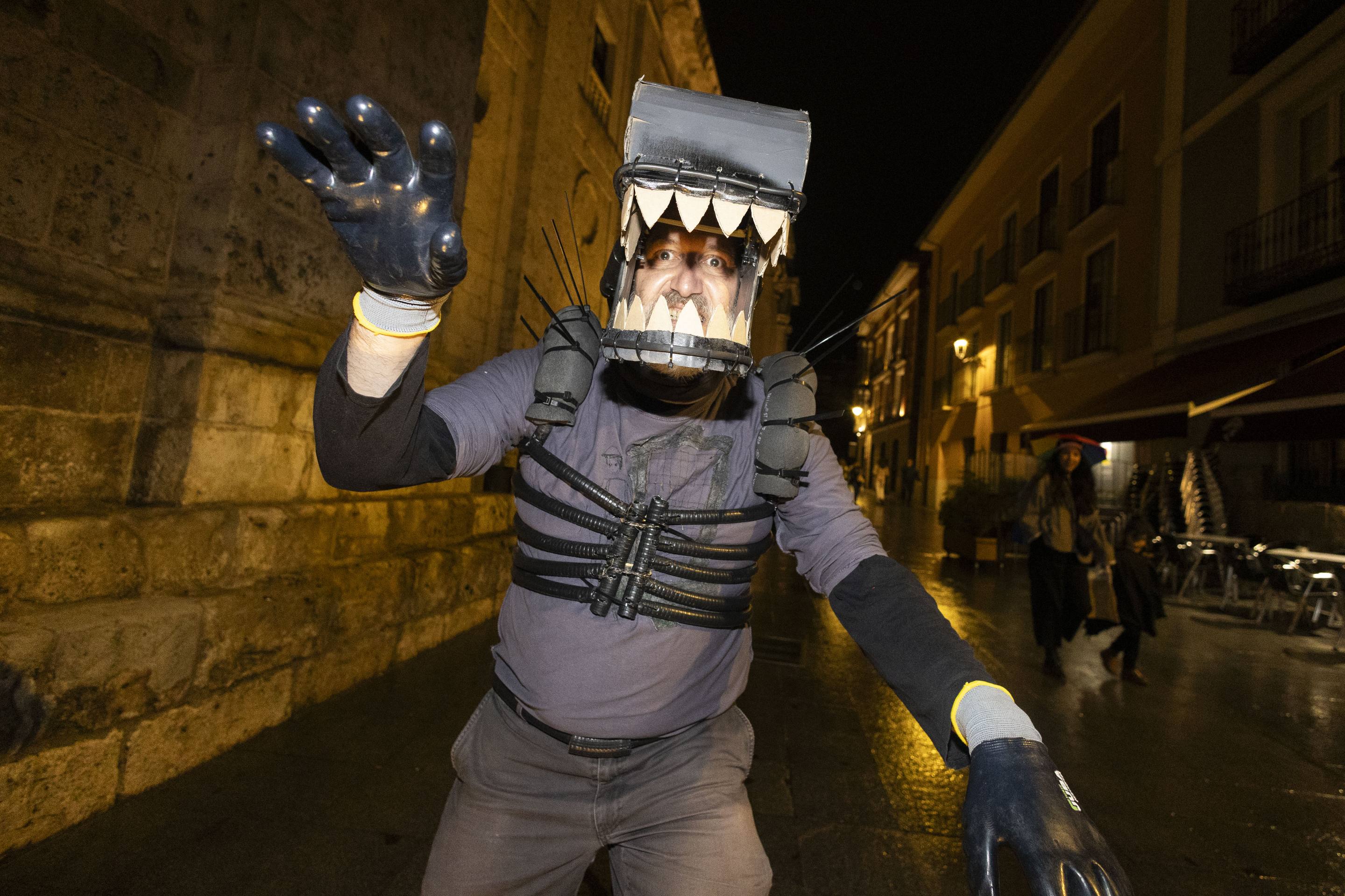 Las imágenes de la noche de Halloween en Valladolid