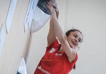 La escaladora vallisoletana Iziar Martínez, candidata al Premio Joven Princesa de Girona