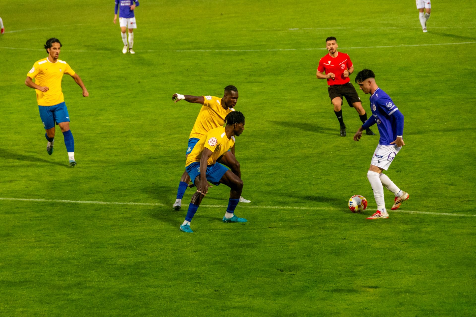 El Palencia Cristo sigue en lo alto de la tabla