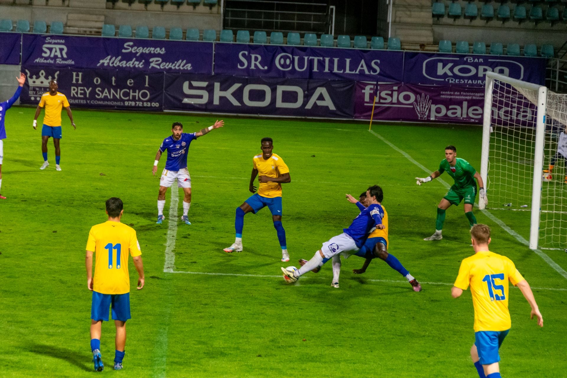 El Palencia Cristo sigue en lo alto de la tabla