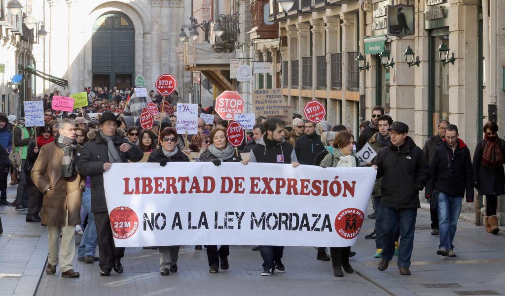 Una manifestación contra la ley mordaza recorre Bajada de la Libertad, en una imagen de archivo.