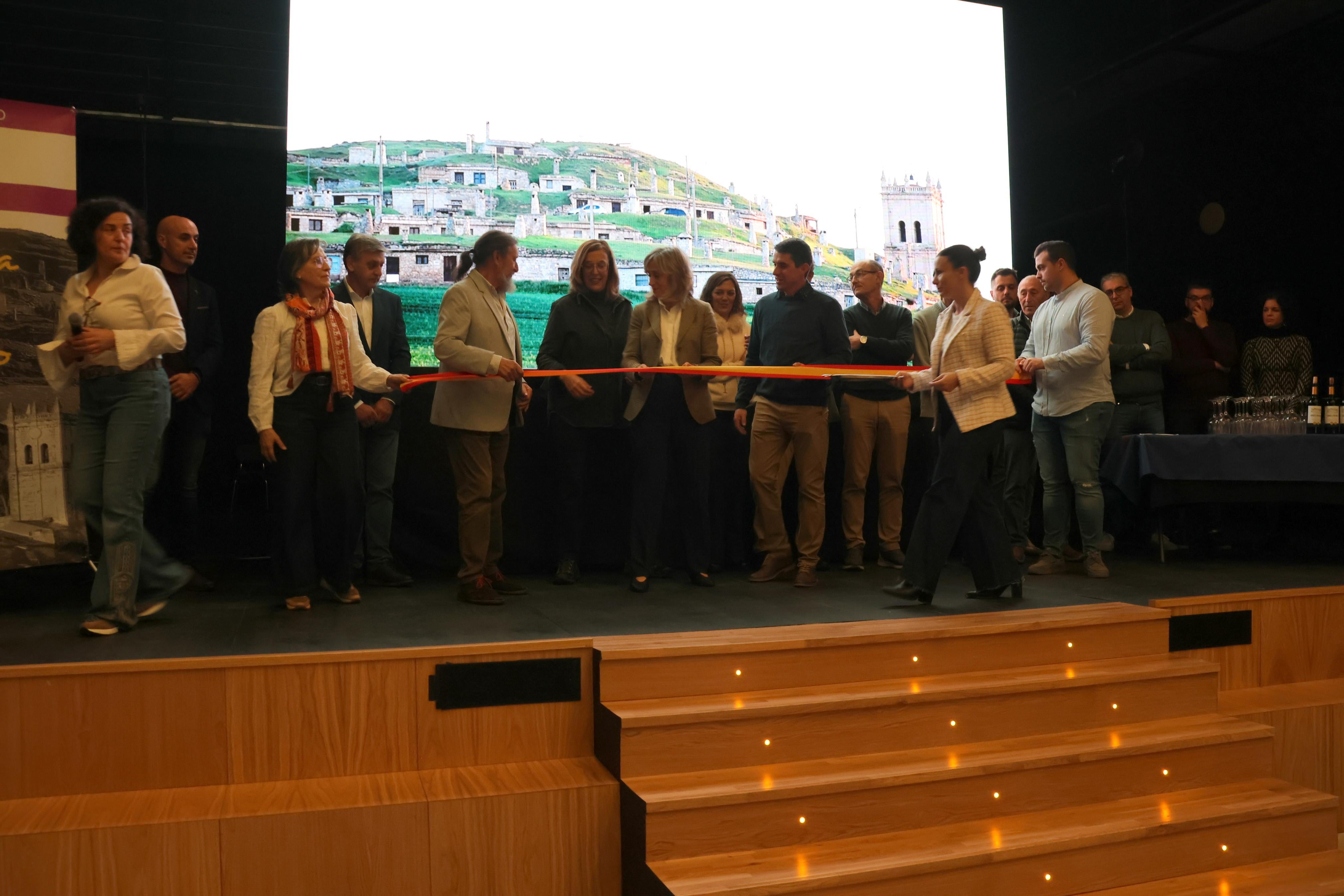 XIV Feria del Queso y Vino en Baltanás