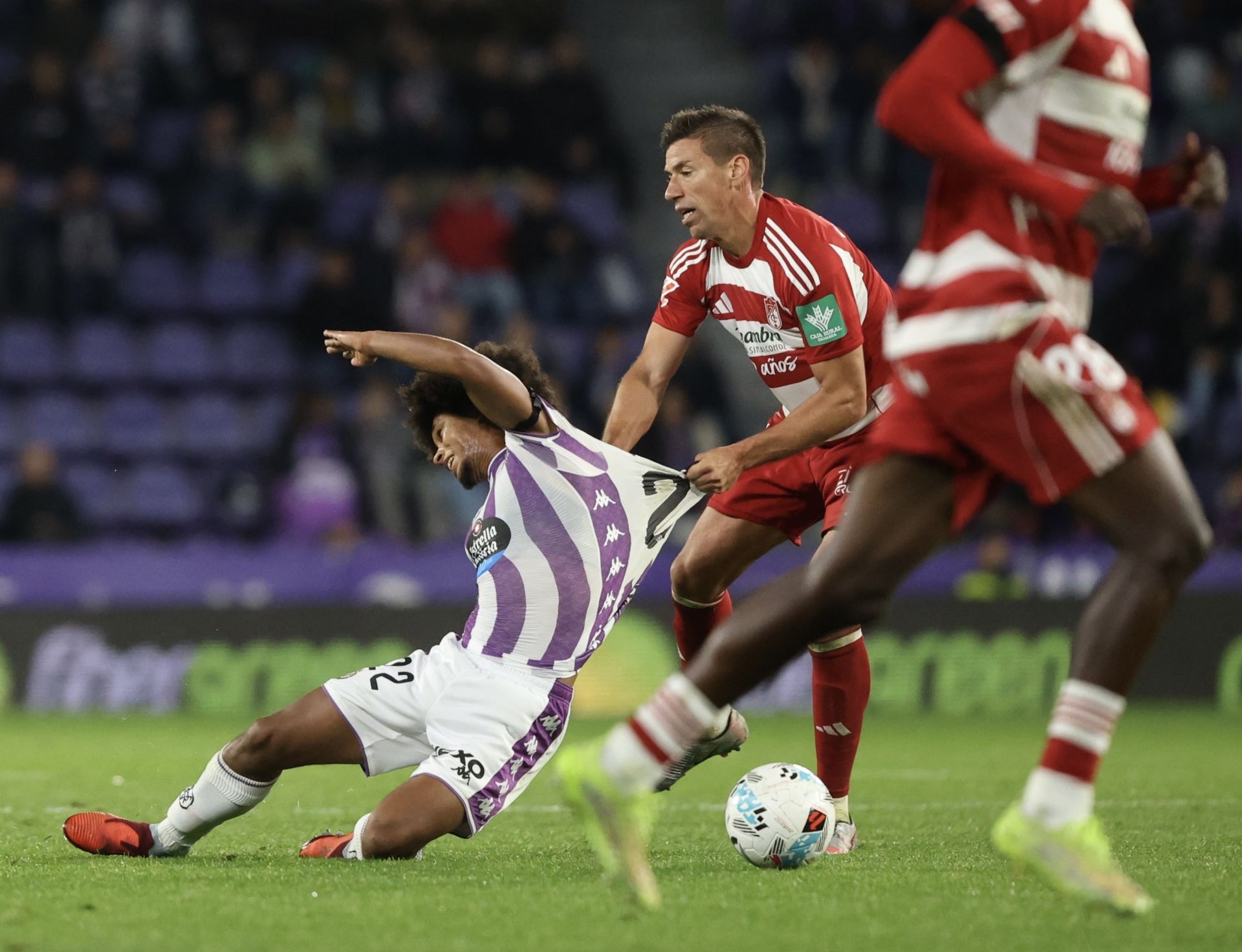 Las imágenes del partido entre el Real Valladolid y el Granada