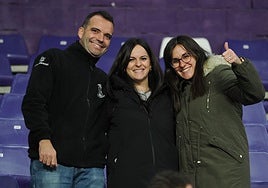 Búscate en la grada del estadio José Zorrilla (1/4)