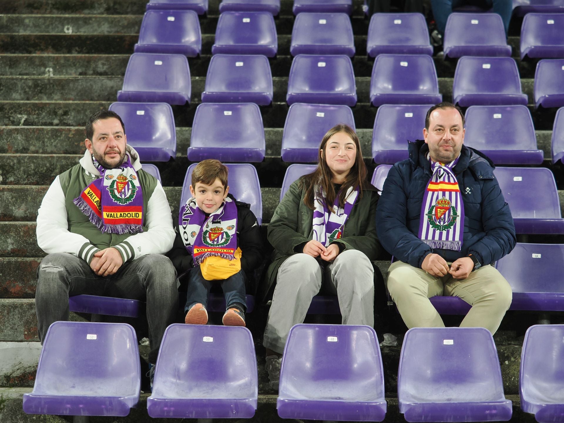 Búscate en la grada del estadio José Zorrilla (4/4)