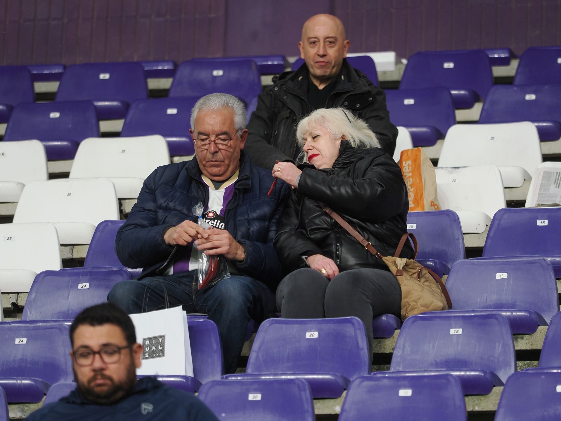 Búscate en la grada del estadio José Zorrilla (4/4)