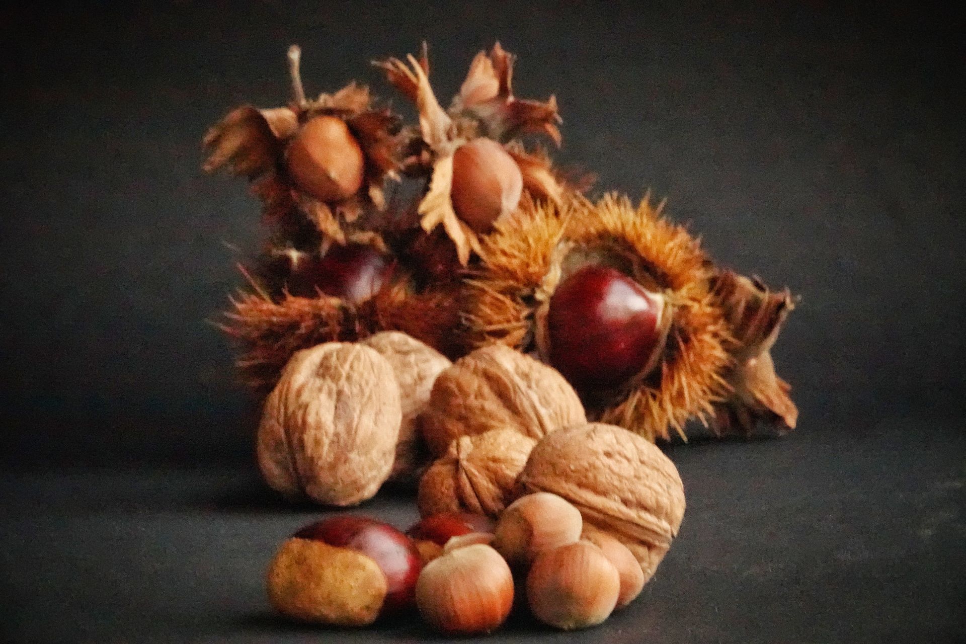 Diferentes frutos secos.