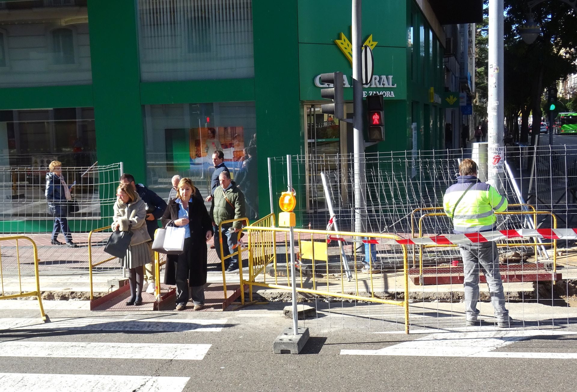 Las imágenes del final de las obras en la calle Gamazo de Valladolid