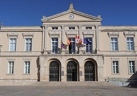 Fachada del Ayuntamiento de Palencia.