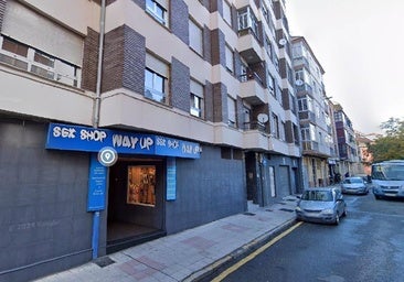 Fallece un hombre en un sex shop de León