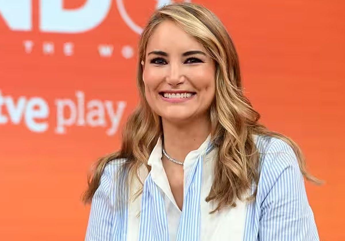 Alba Carrillo se plantea escribir sus memorias, ahora que «está de moda  poner cartas íntimas de tus ex» | El Norte de Castilla