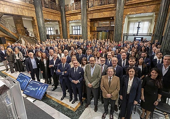 Asistentes a la convención celebrada en Oviedo.