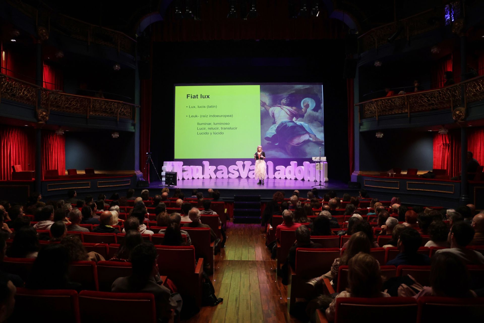 El Teatro Zorrilla acoge Naukas, charlas divulgativas y desenfadadas sobre ciencia