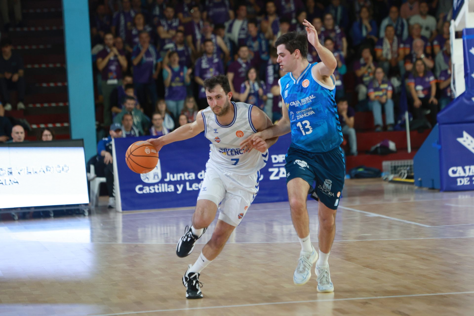 Caja Rural Zamora 77-102 Súper Agropal Palencia