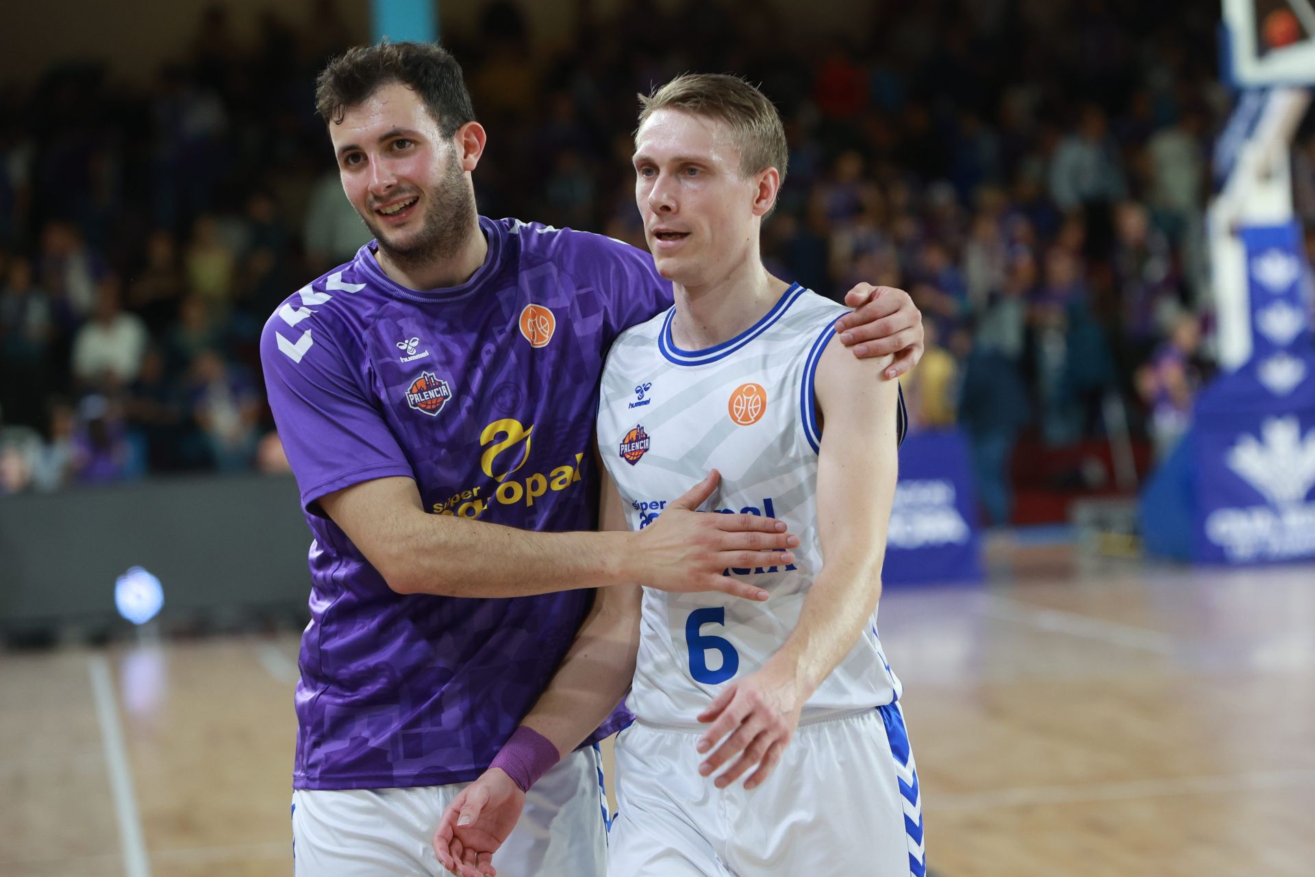 Caja Rural Zamora 77-102 Súper Agropal Palencia