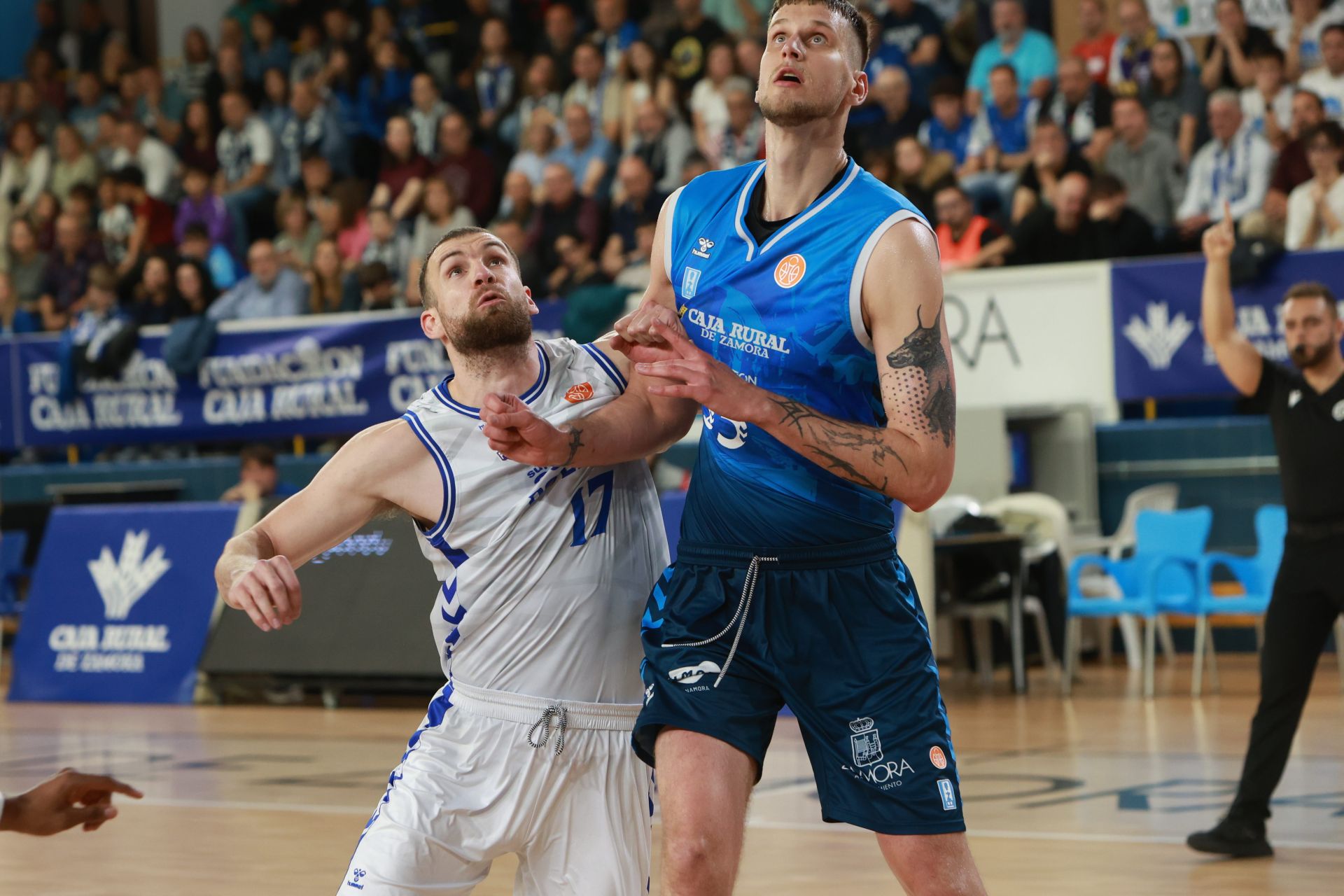 Caja Rural Zamora 77-102 Súper Agropal Palencia