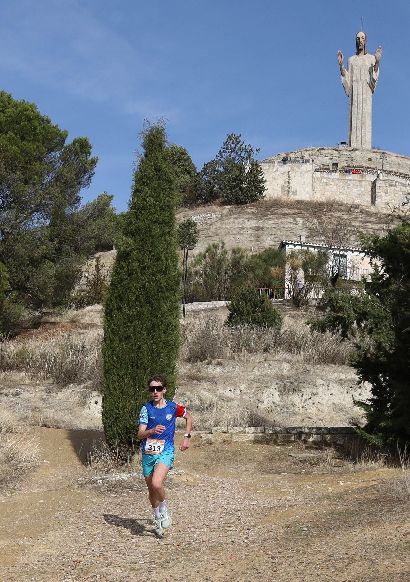 Doscientos atletas participan en el trail de Los Tres Cerros Palentinos