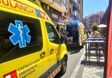 Herido un septuagenario en Ávila al salirse de la vía y volcar su turismo