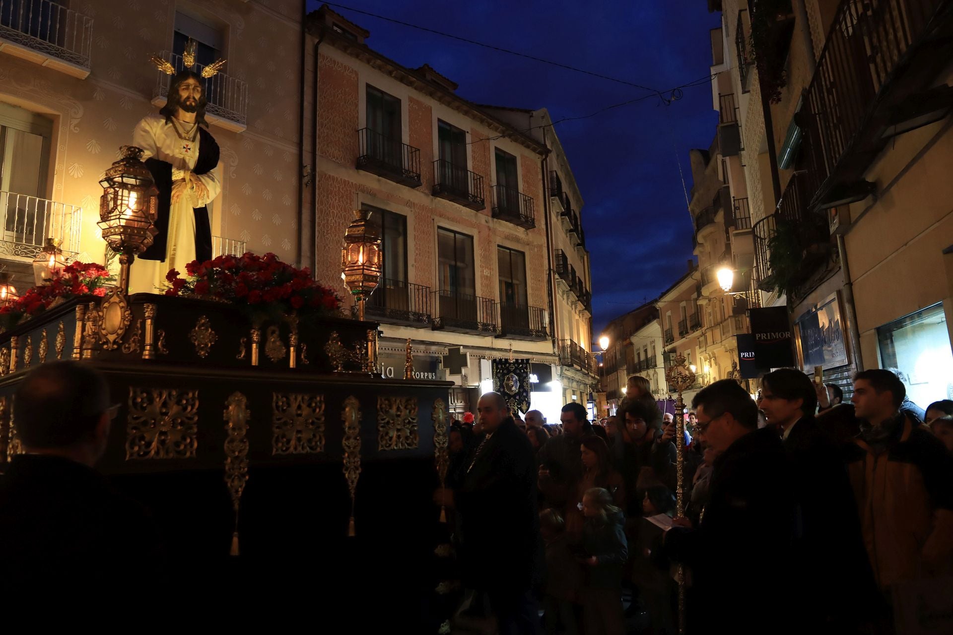 Fotografías de la procesión extraordinaria del Cautivo de San José por Segovia