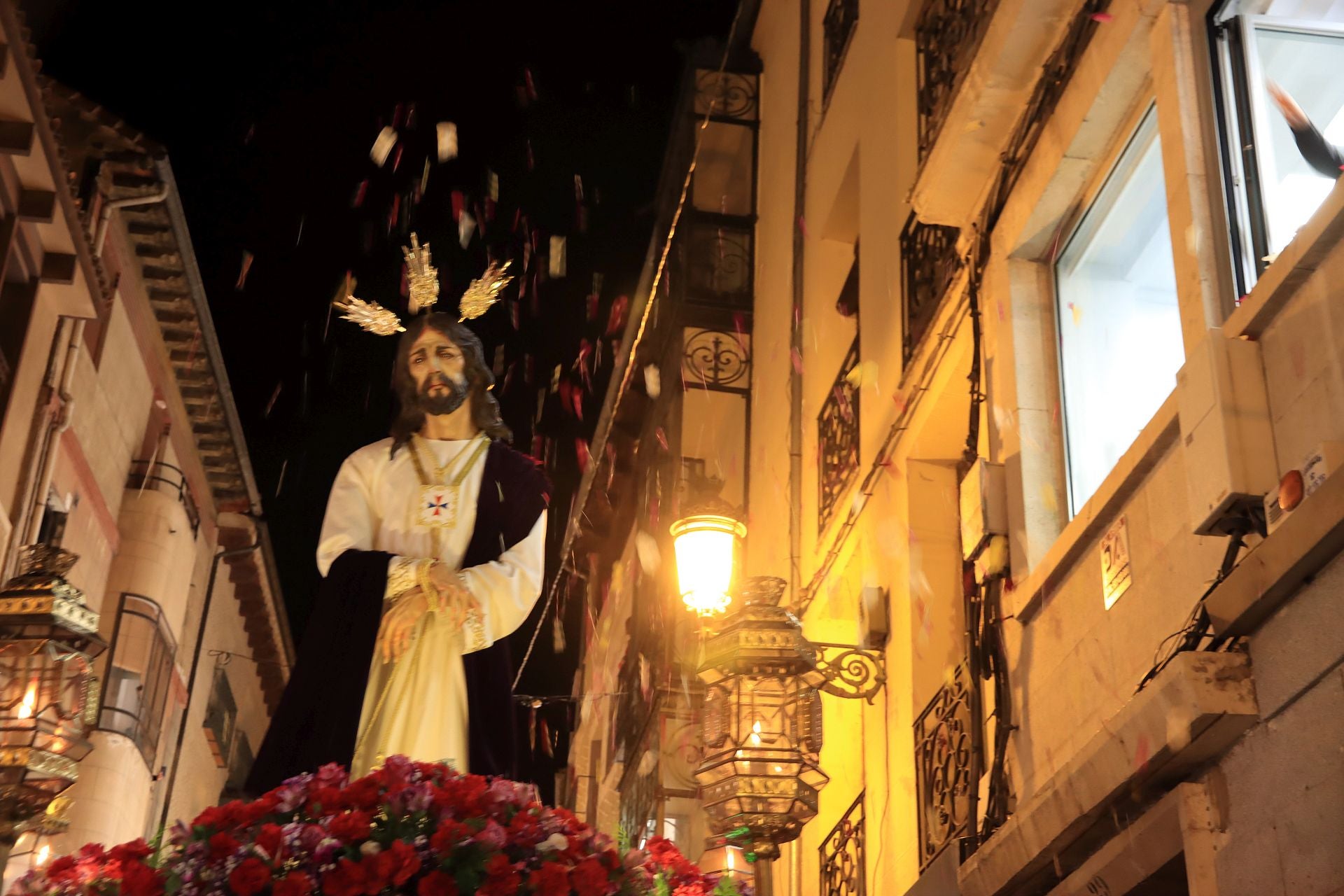 Fotografías de la procesión extraordinaria del Cautivo de San José por Segovia