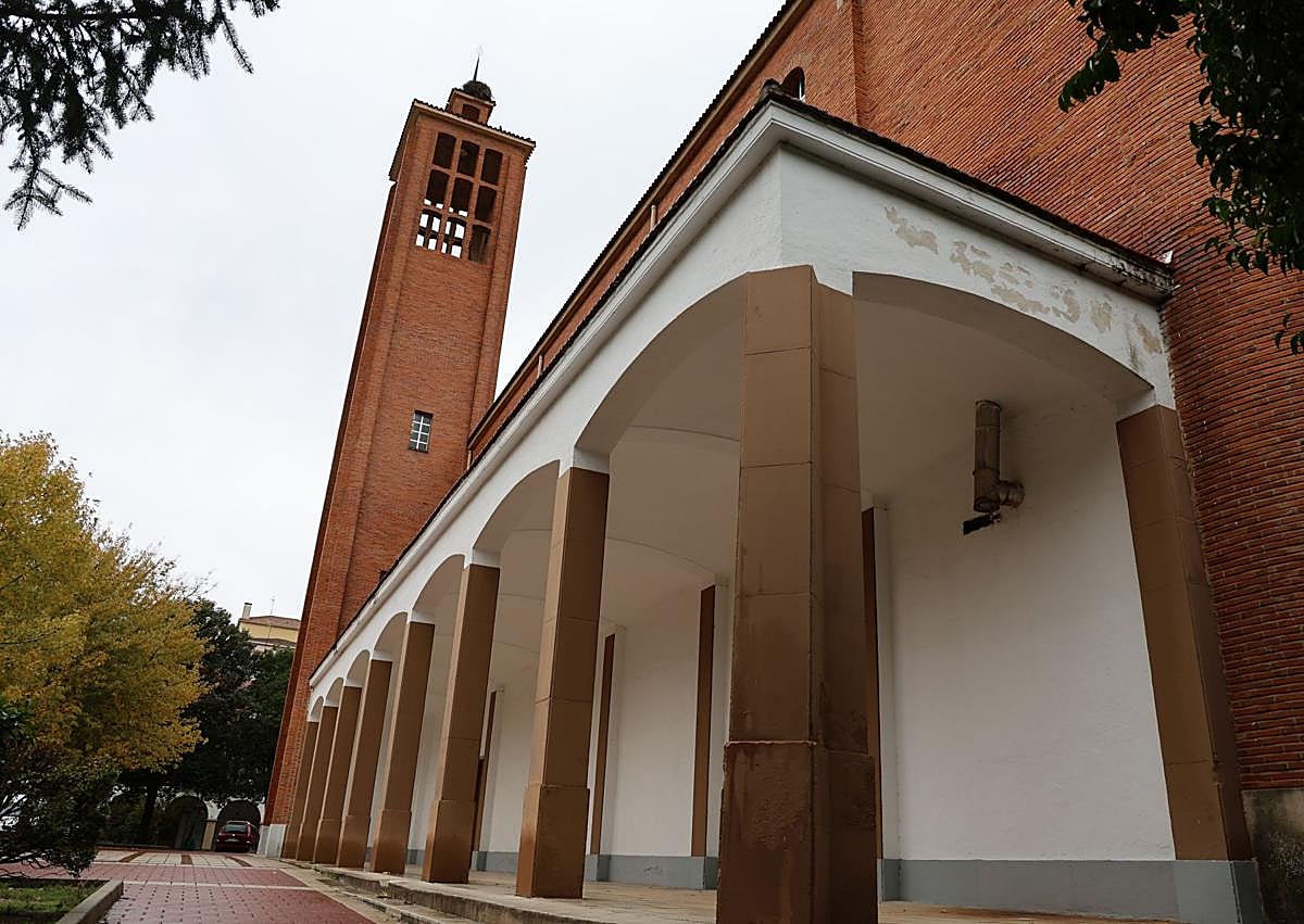 Imagen secundaria 1 - La iglesia vallisoletana dedicada al Papa de los milagros