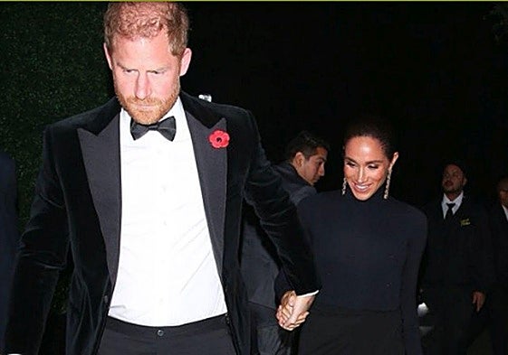 Meghan Markle y el príncipe Harry en la fiesta de cumpleaños de Kris Jenner.