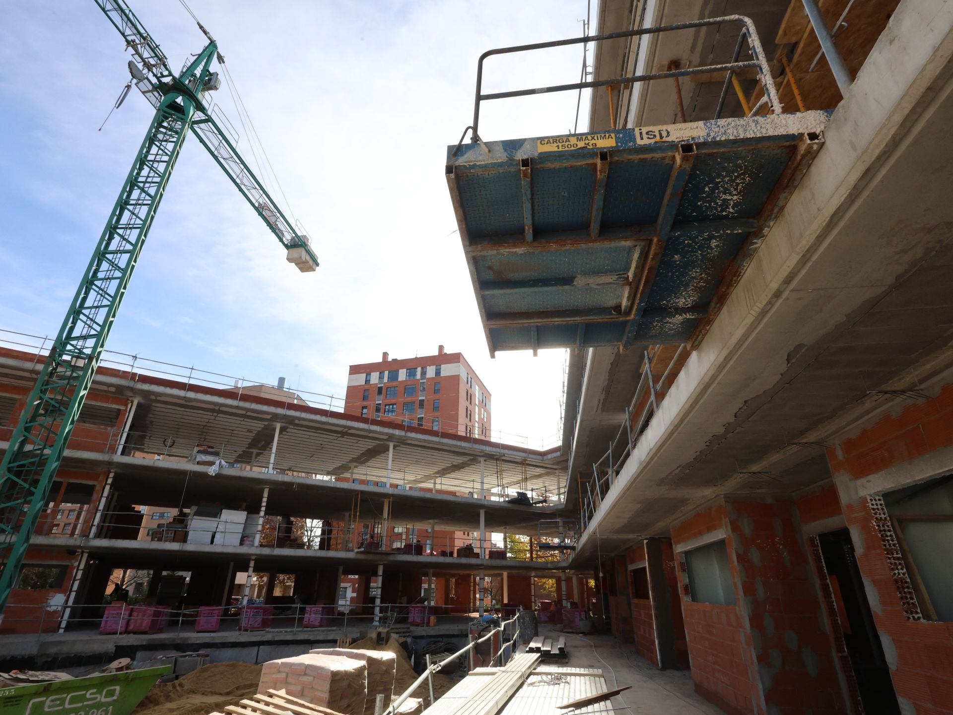 Las imágenes del solar junto a la antigua comisaria en Las Eras