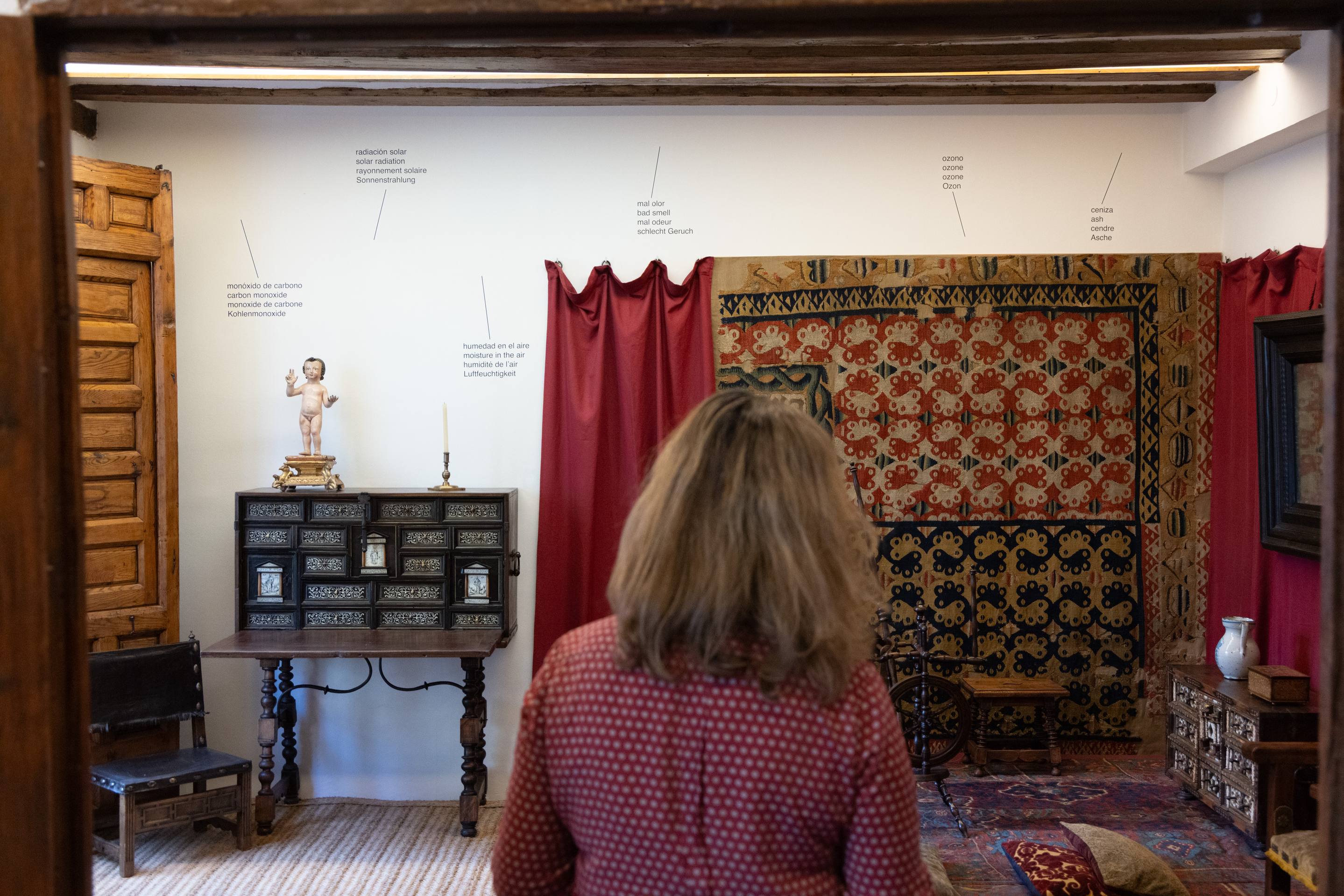 La exposición de Ignasi Aballí en la Casa de Cervantes, en imágenes