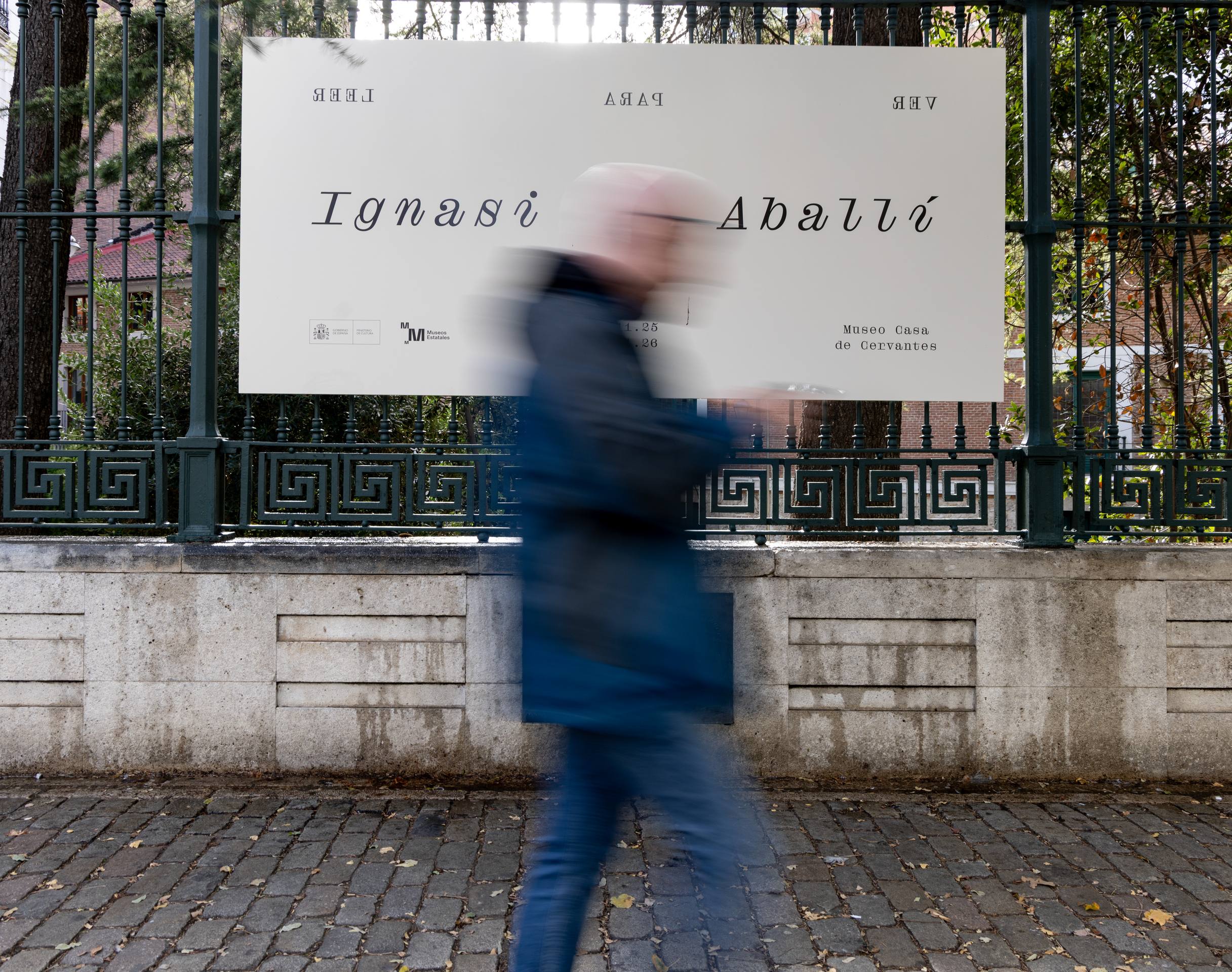 La exposición de Ignasi Aballí en la Casa de Cervantes, en imágenes