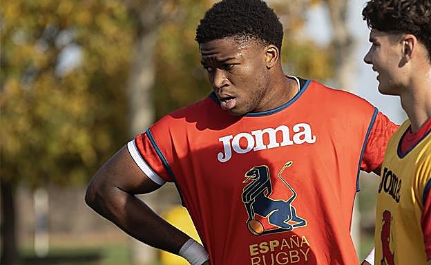 Samuel Ezeala, la gran esperanza del rugby español, debuta hoy con la absoluta en Zorrilla.