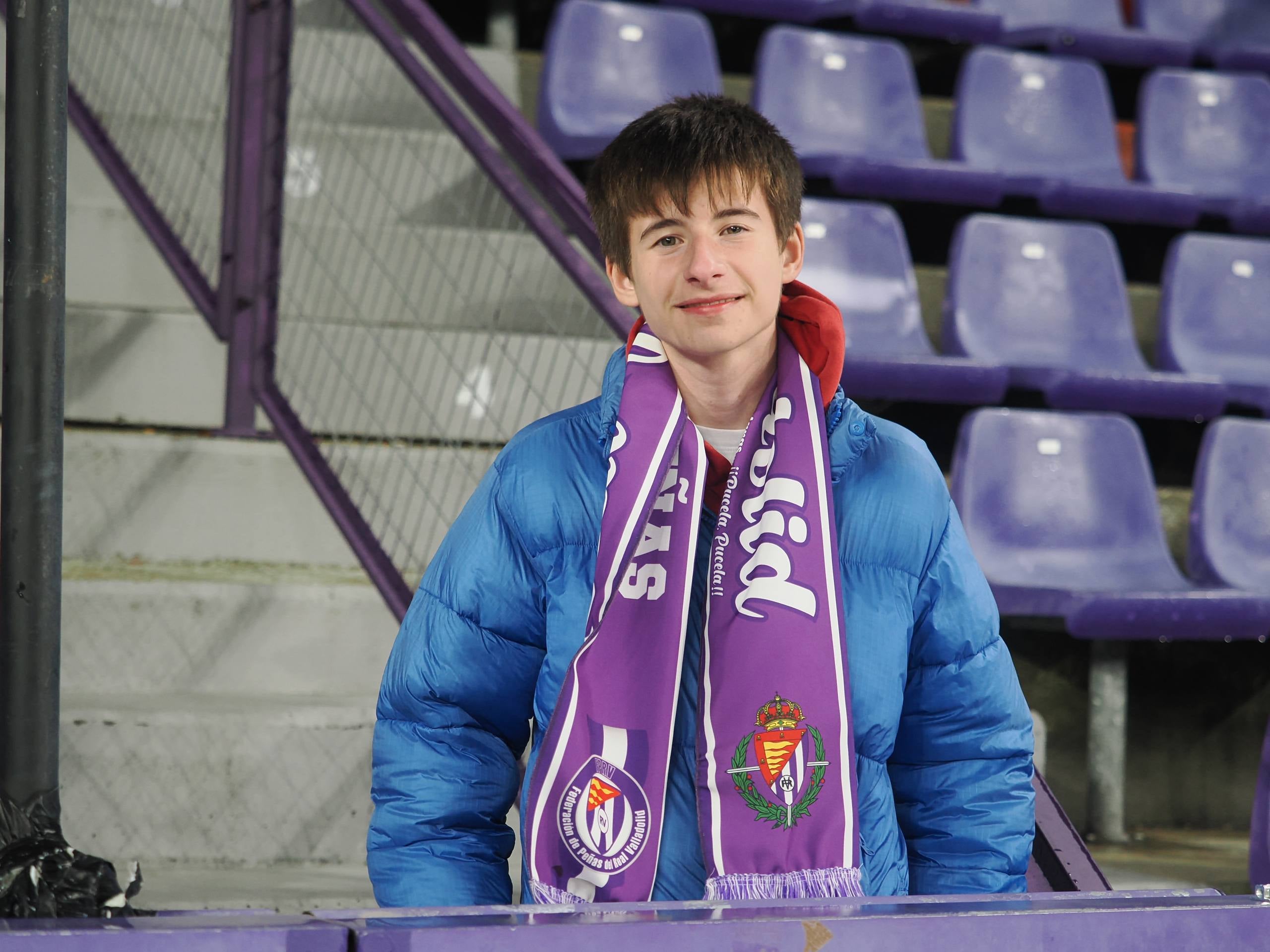 Búscate en la grada del estadio José Zorrilla (5/5)